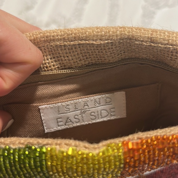 Island to East Side Bride Clutch - Picture 4 of 5